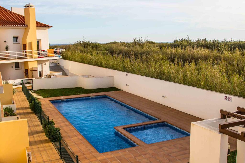 Apartments Baleal: Close To The Sea + Pool Buitenkant foto